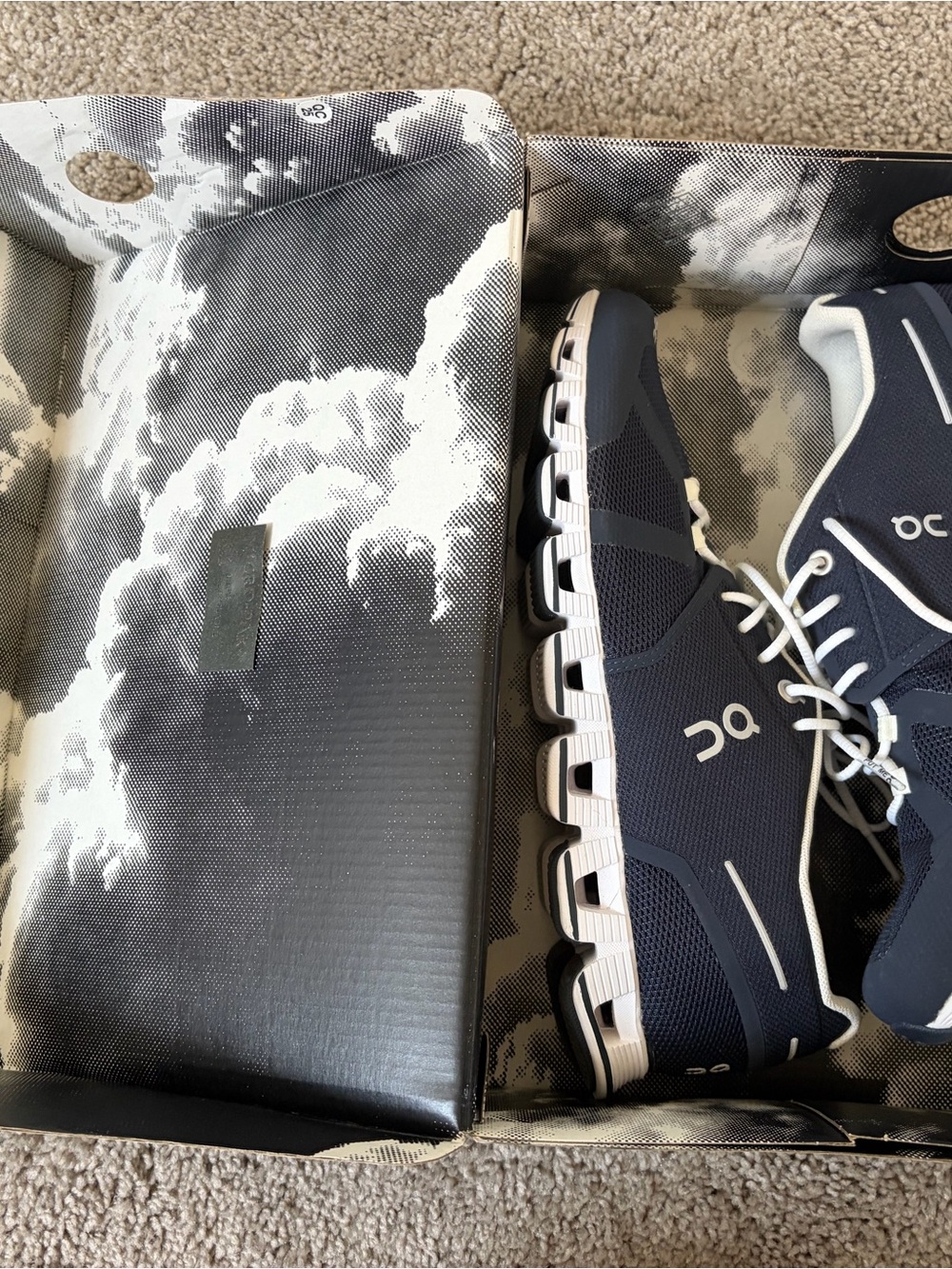 On Cloud 2.0 Lightweight Men’s Running Shoes - Navy and White - Picture 7 of 7